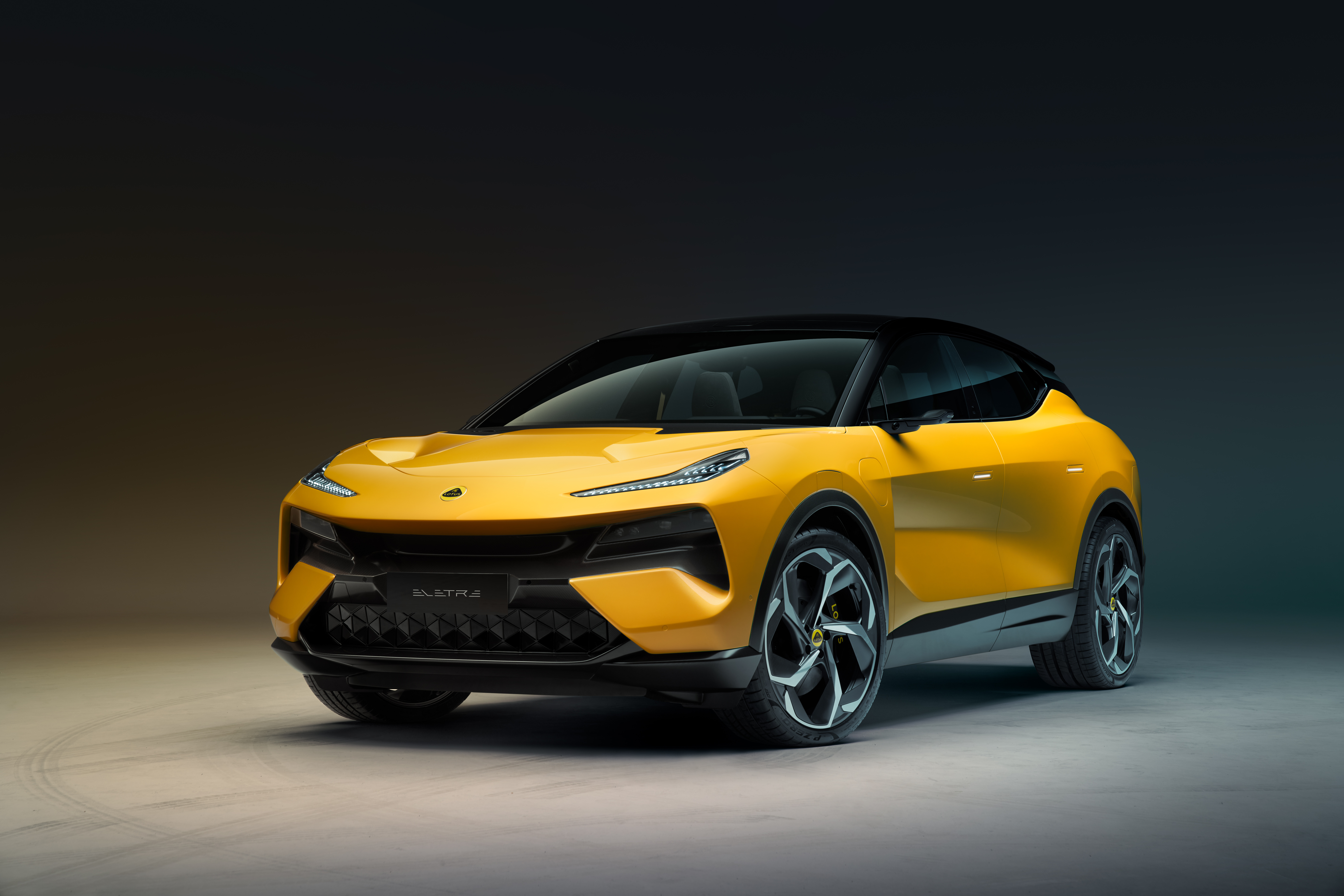 Lotus Eletre: Unleashing the Future of Electric SUVs with Hypercar DNA